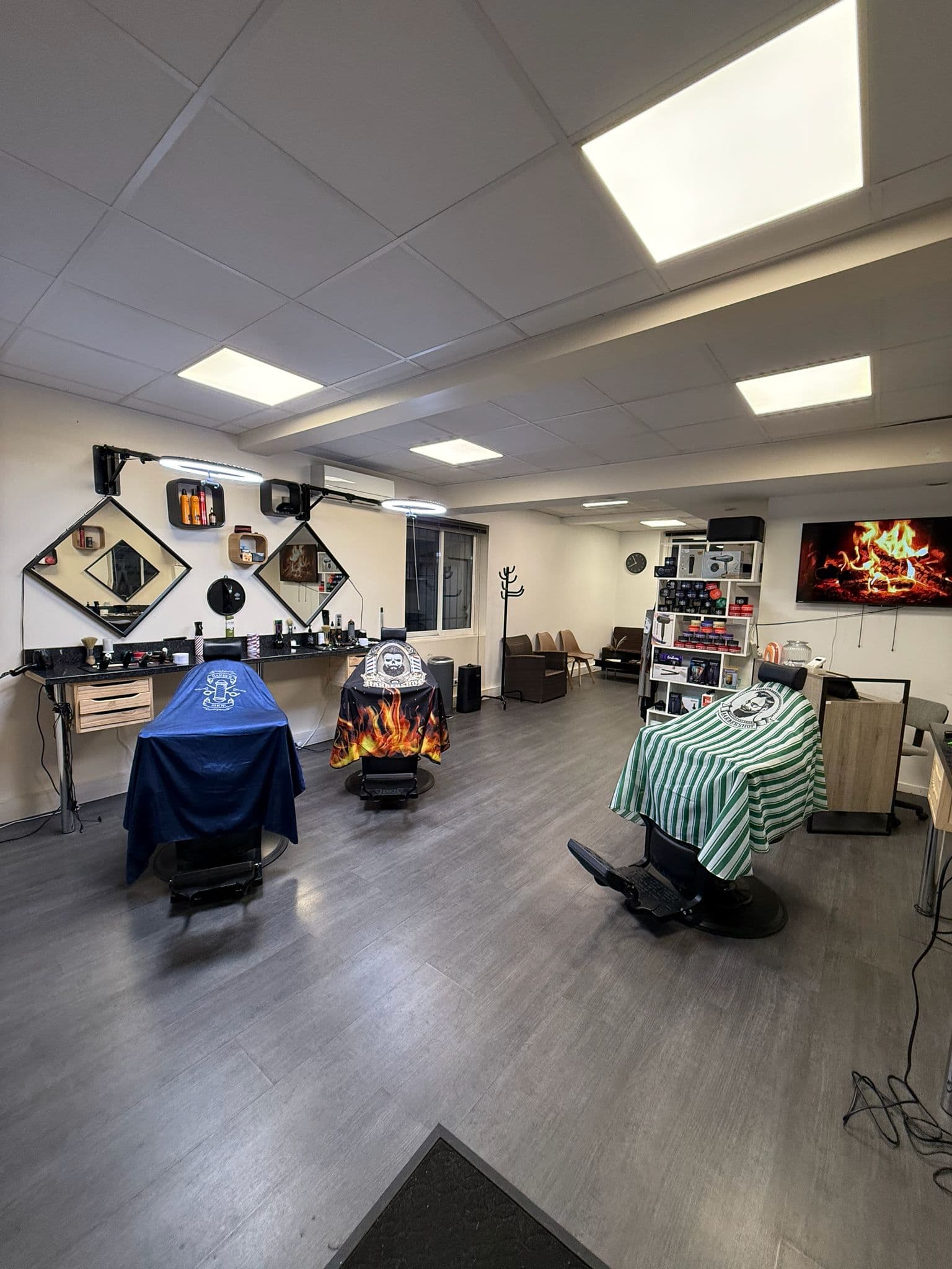 Devanture du salon Coiffeur MB 31 à Toulouse